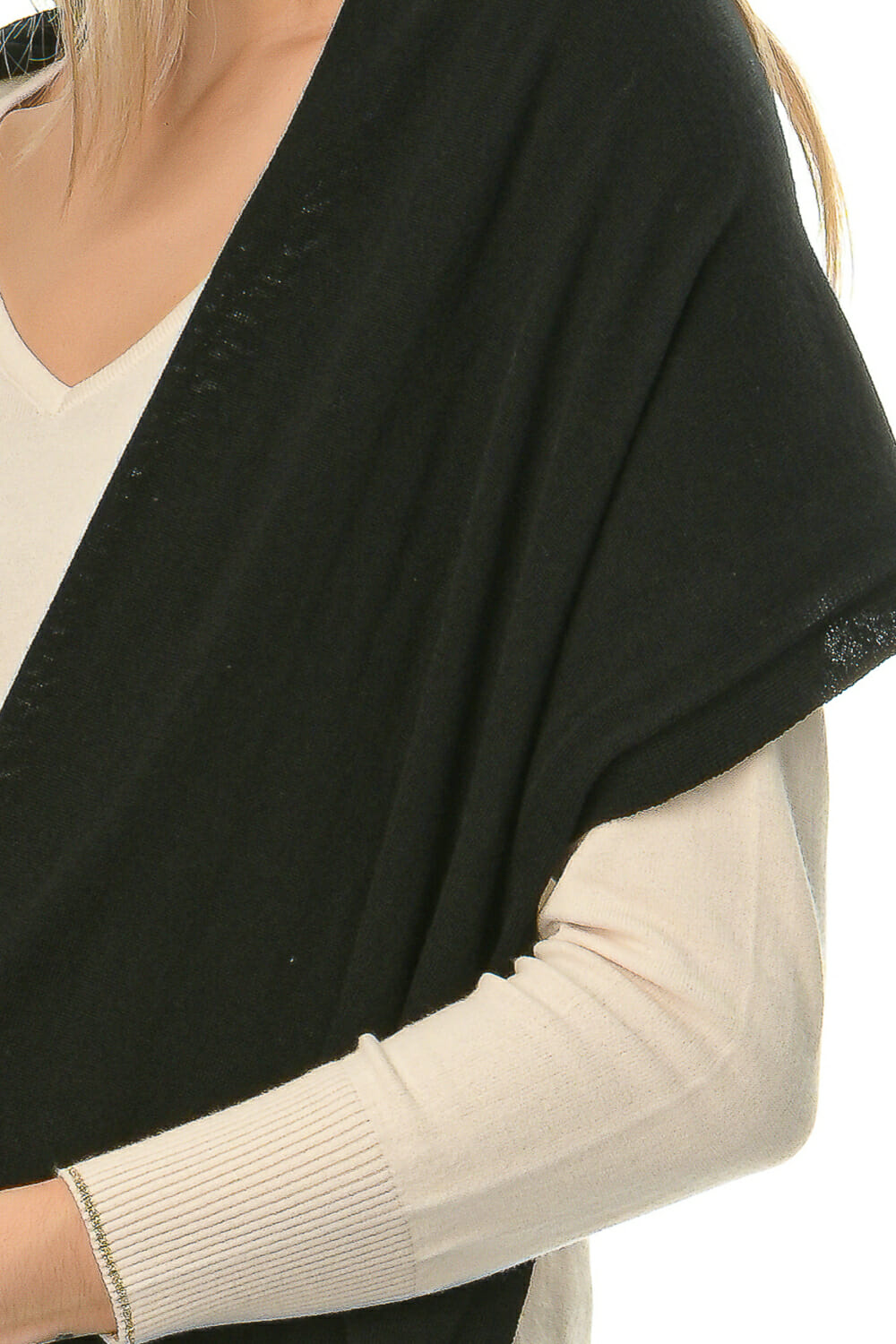 Merino Wool black Shawl - Image 6